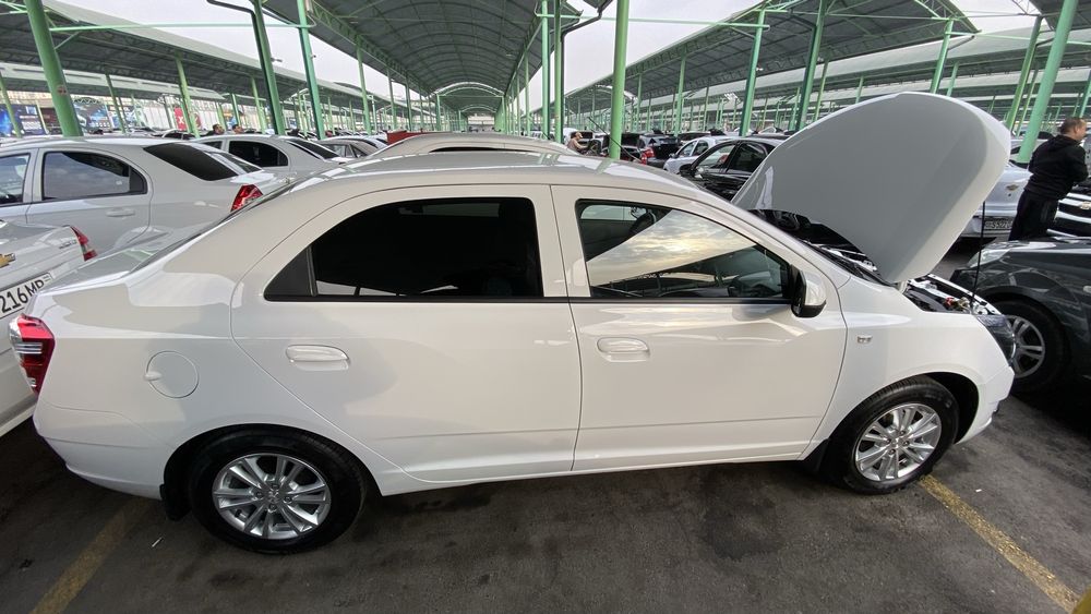 Chevrolet cobalt 2025