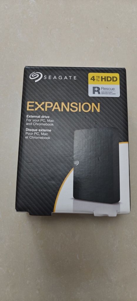 Nou! Hard Disk extern SEAGATE Expansion STKM4000400, 4TB, USB 3.0, neg