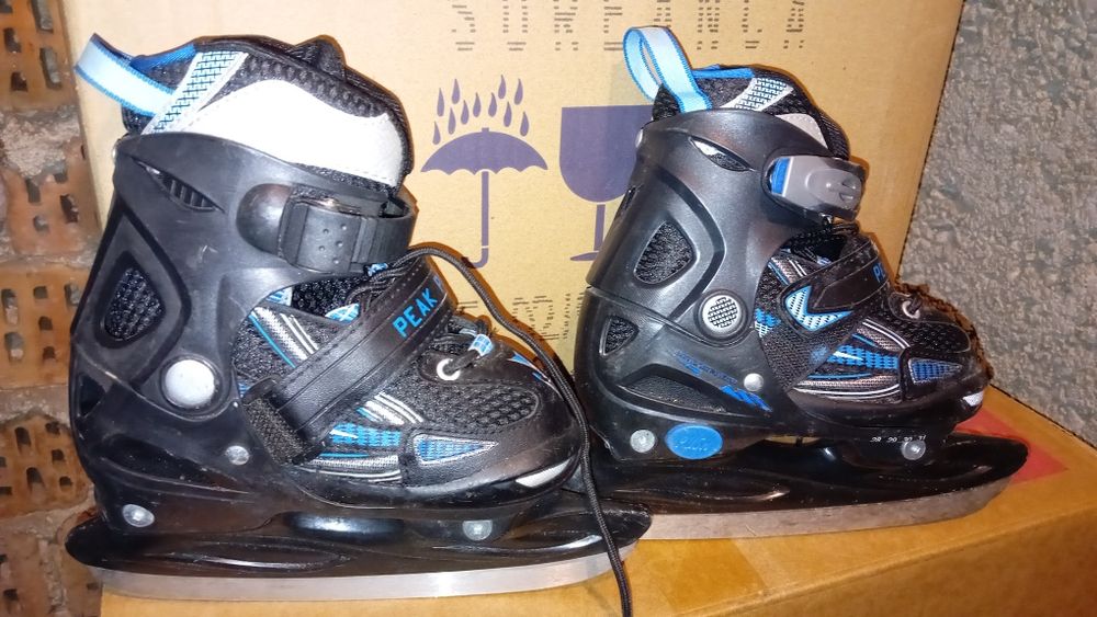 Vând patine reglabile de la 28 la 31