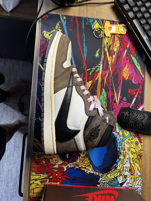 Nike Jordan 1 Travis Scott Mocha