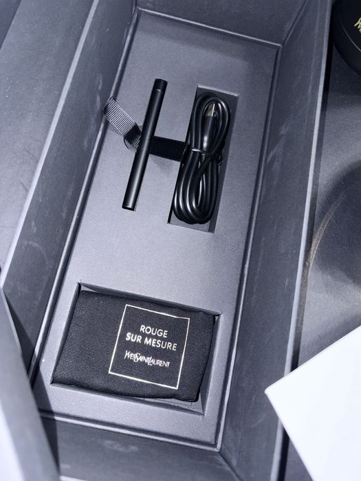 Yves Saint Laurent YSL Lipstick Maker aparat de facut ruj nou new