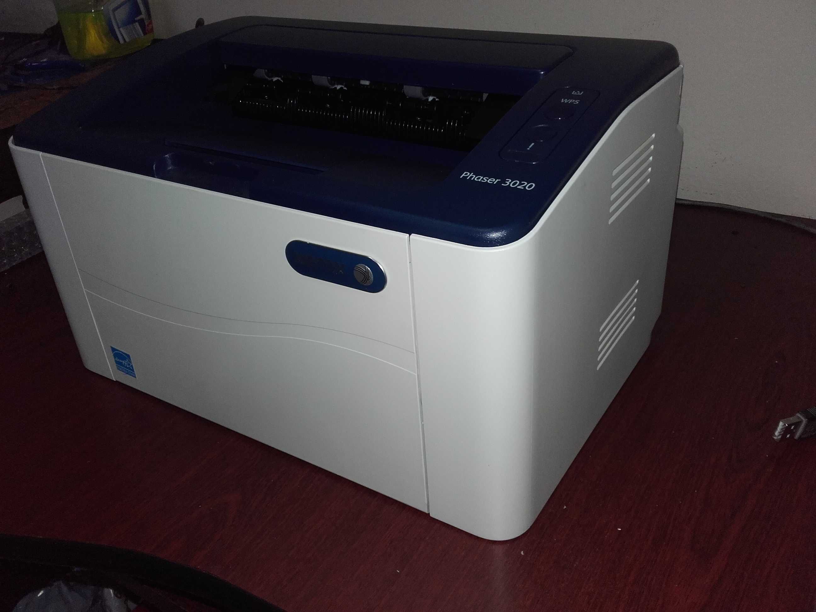 Нов!!! Безжичен Wi-Fi лазерен принтер Xerox 3020 Отличен!