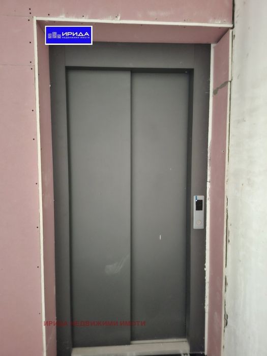 Просторен двустаен апартамент в Младост 4 с АКТ 15!