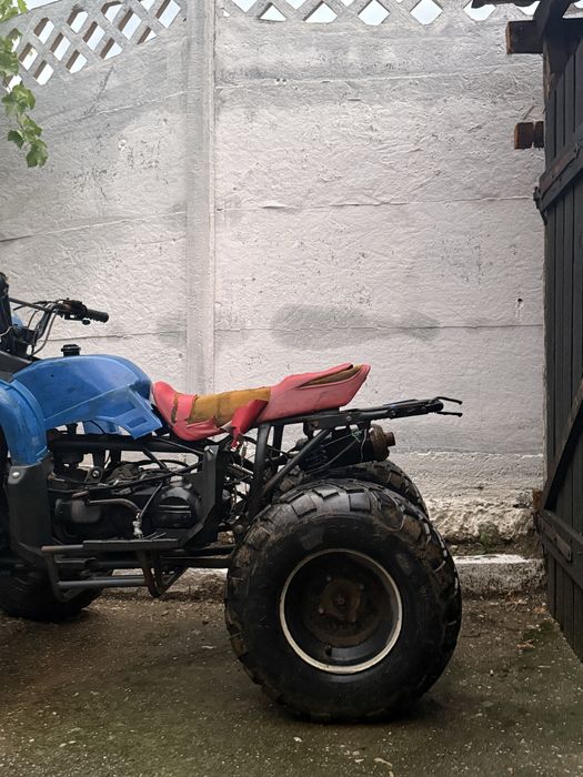 Vând ATV Hummer 125cc