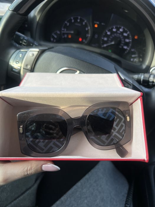 Gucci очки оригинал