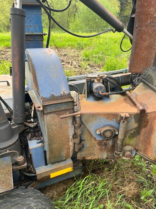 Tocator lemn bustean resturi lemn