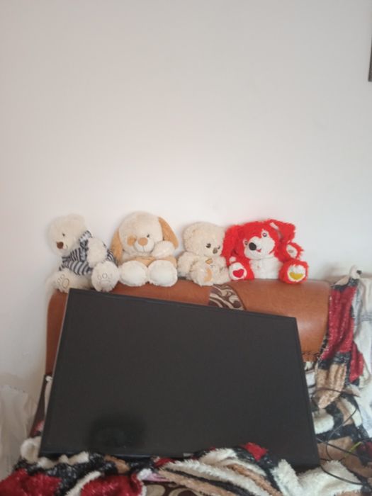 Vând plasmă Samsung