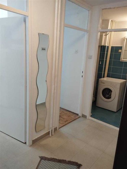 Дава се под наем Двустаен апартамент в Пловдив, Гагарин - 55 кв.м за 204 € - Снимка #2