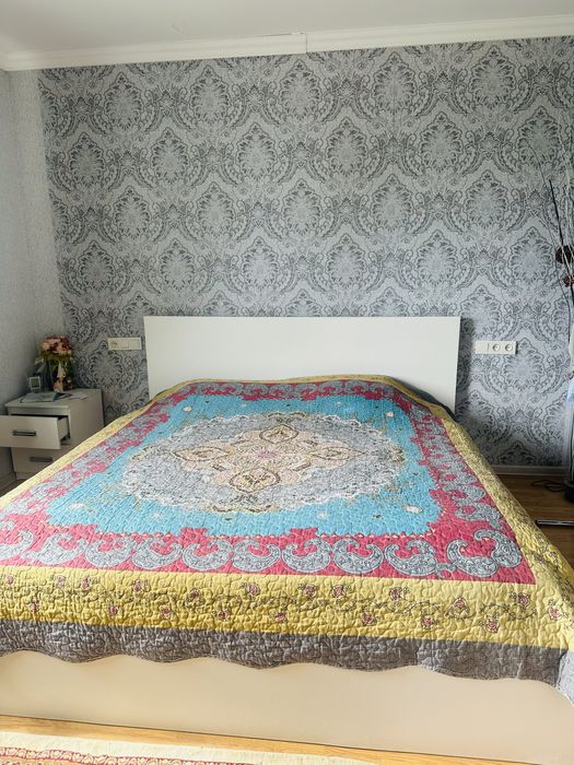 Продам кровать большая