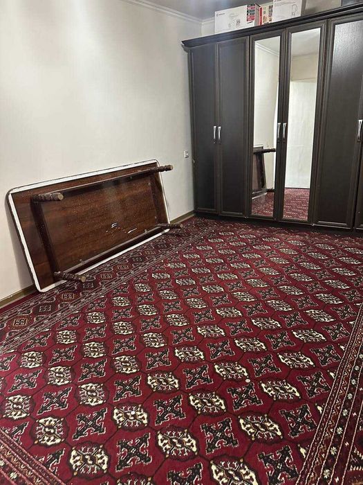 kvartira Qizlarga Oylaga