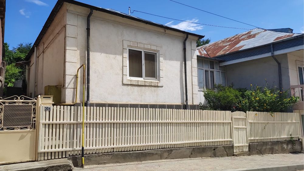 Casa de vanzare Barlad, zona Centrala