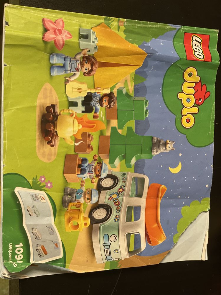 LEGO DUPLO - Aventura cu rulota de vacanta a familiei 10946, 30 piese