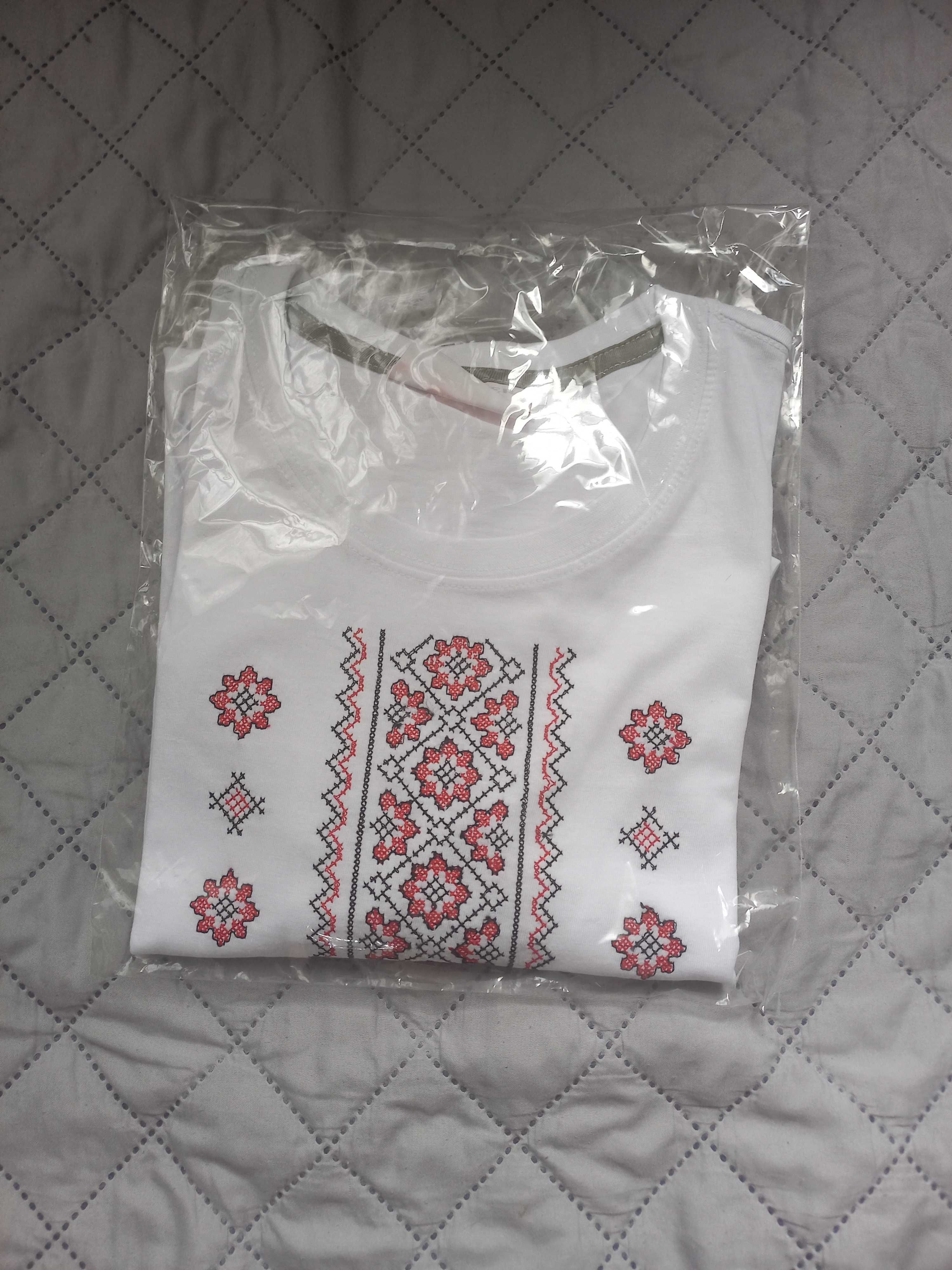Дамска тениска и топ