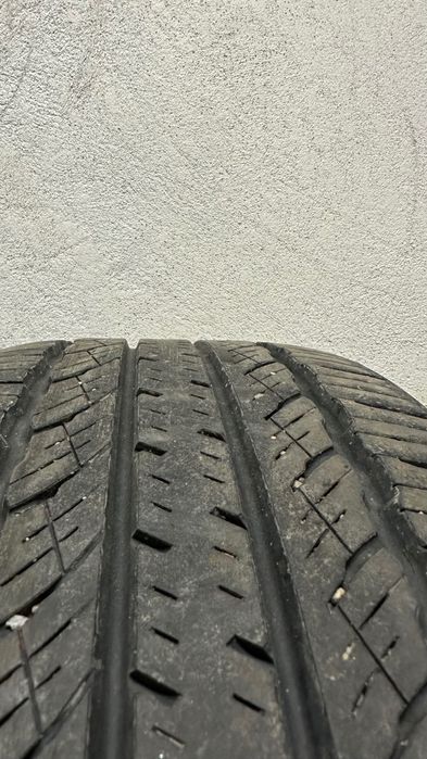 Toyo A36 225/55R19 – всесезонни гуми, DOT 3322, без дефекти (350 лв)