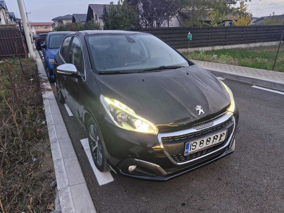 Peugeot 208 1.2 PureTech Allure 2017
