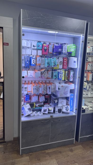 Продам готовые витрины