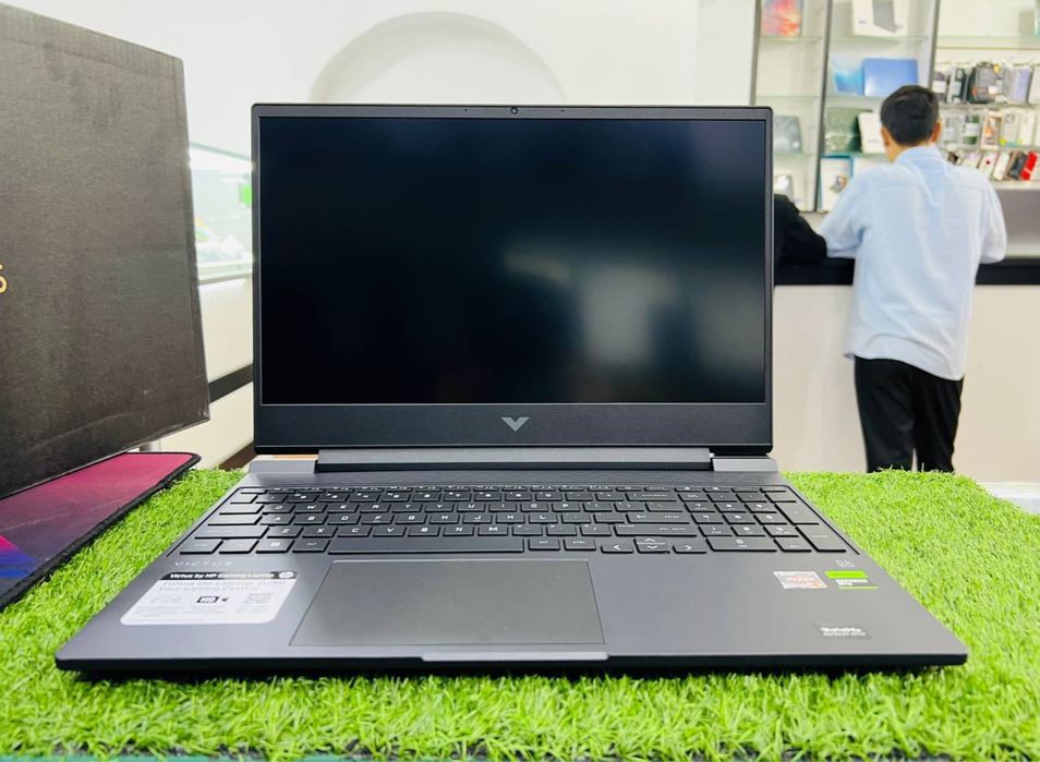 HP Victus Ryzen 5 RTX2050 8/512GB Gaming Laptop