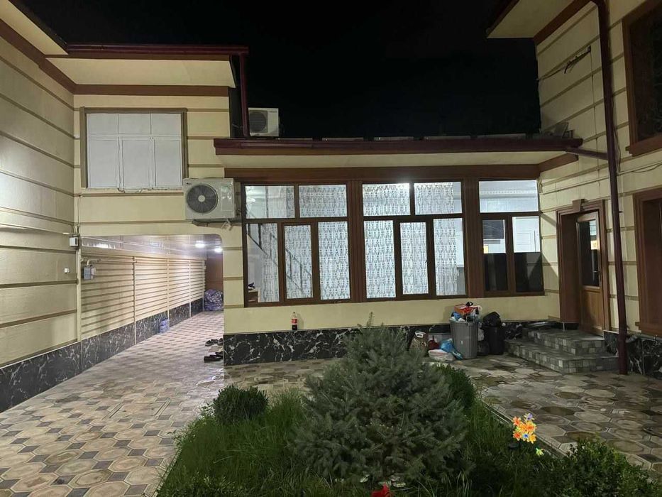 Kunlik yotoqhona 50000mingdan Dombirabod