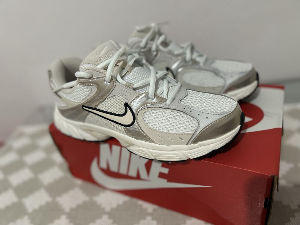 Обувки на nike v5 nrn 40 номер