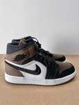 Air Jordan 1 Mid SE Light Olive marimea 36