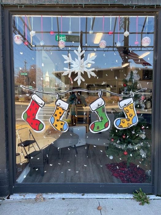 Рисунки на окнах к новому году!