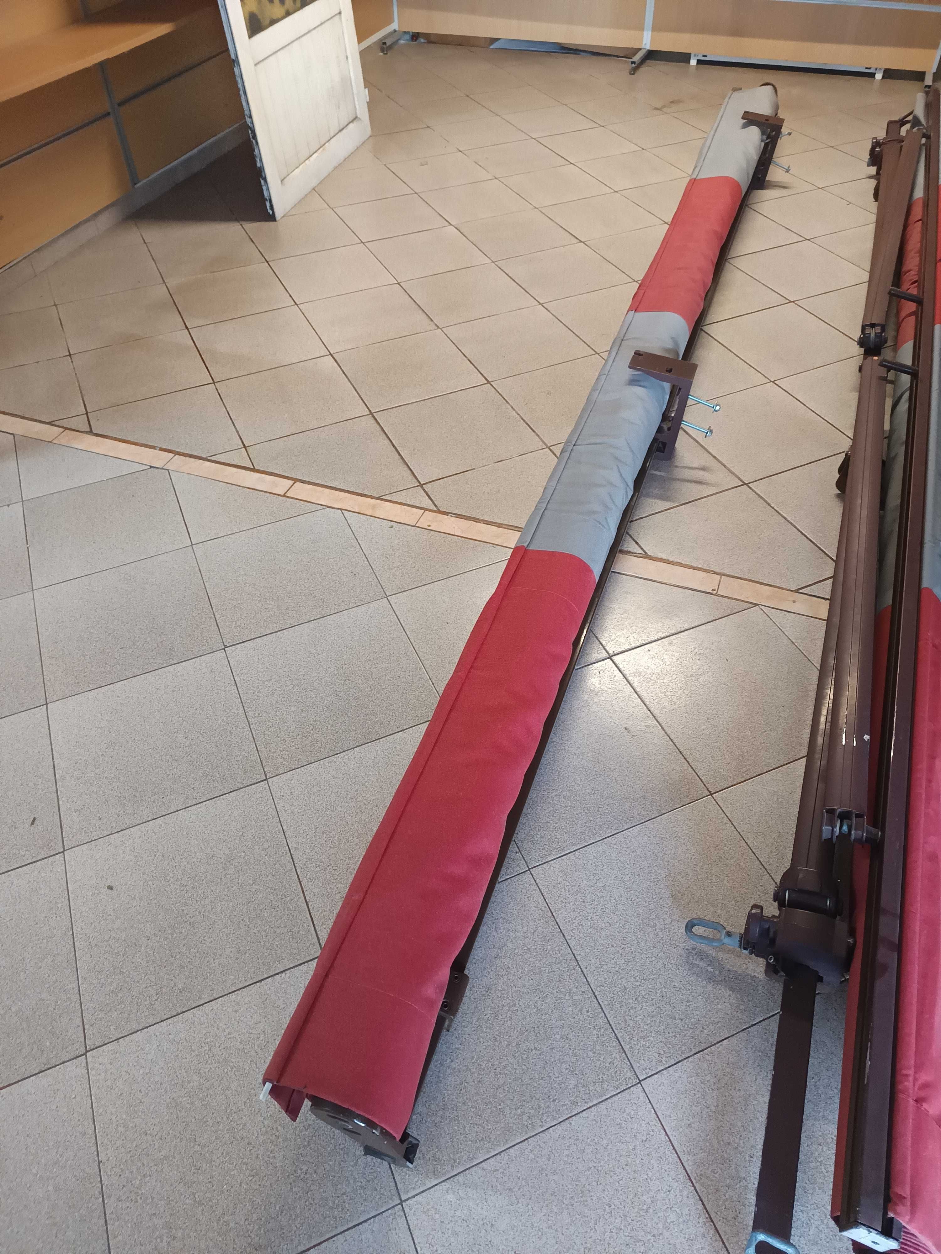 Тента с дължина 3.00м.