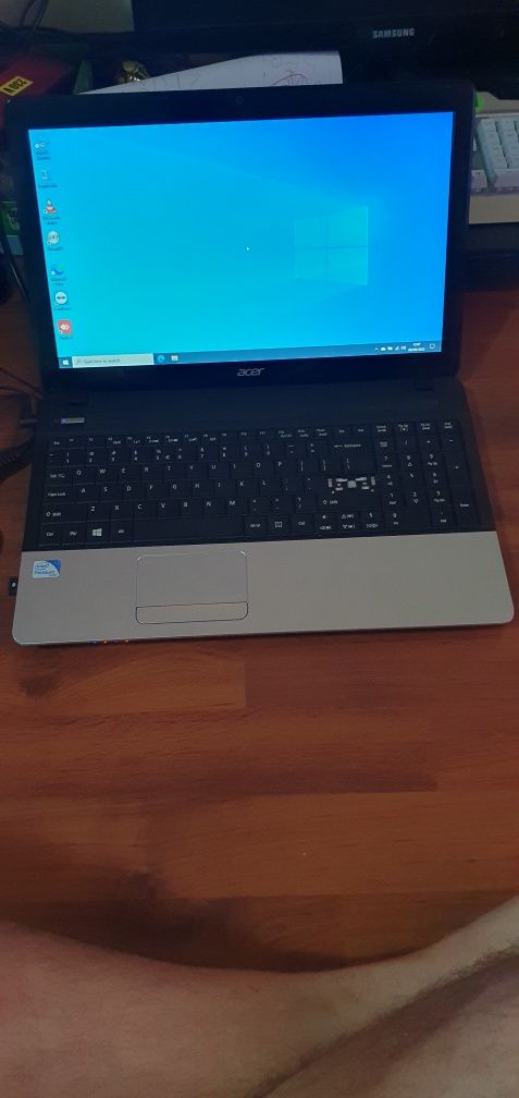Laptop Acer E1-531 8GB DDR3 SSD 120GB 2.2GHz