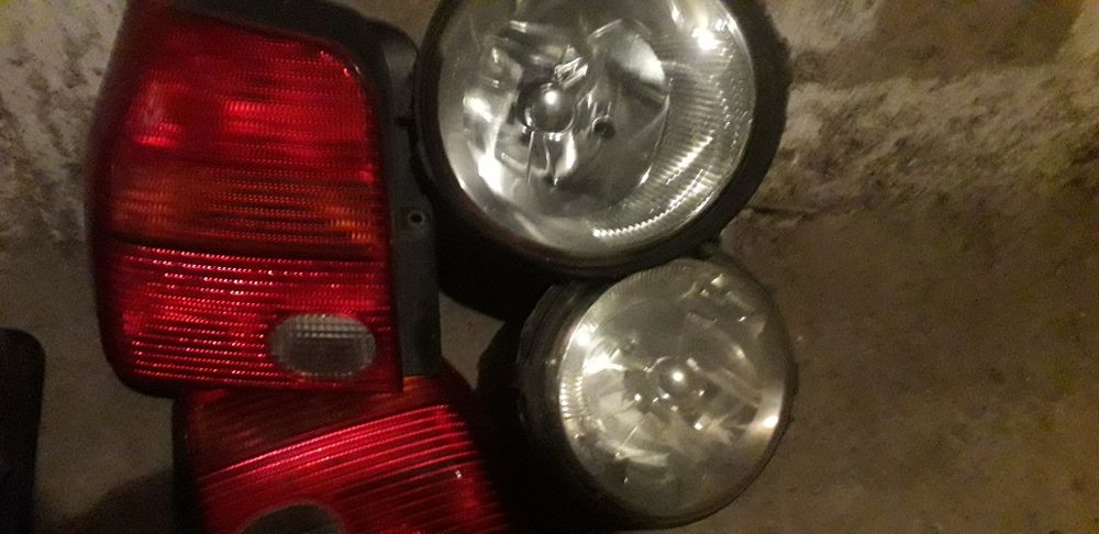 faruri lămpi  pentru vw lupo megan 4