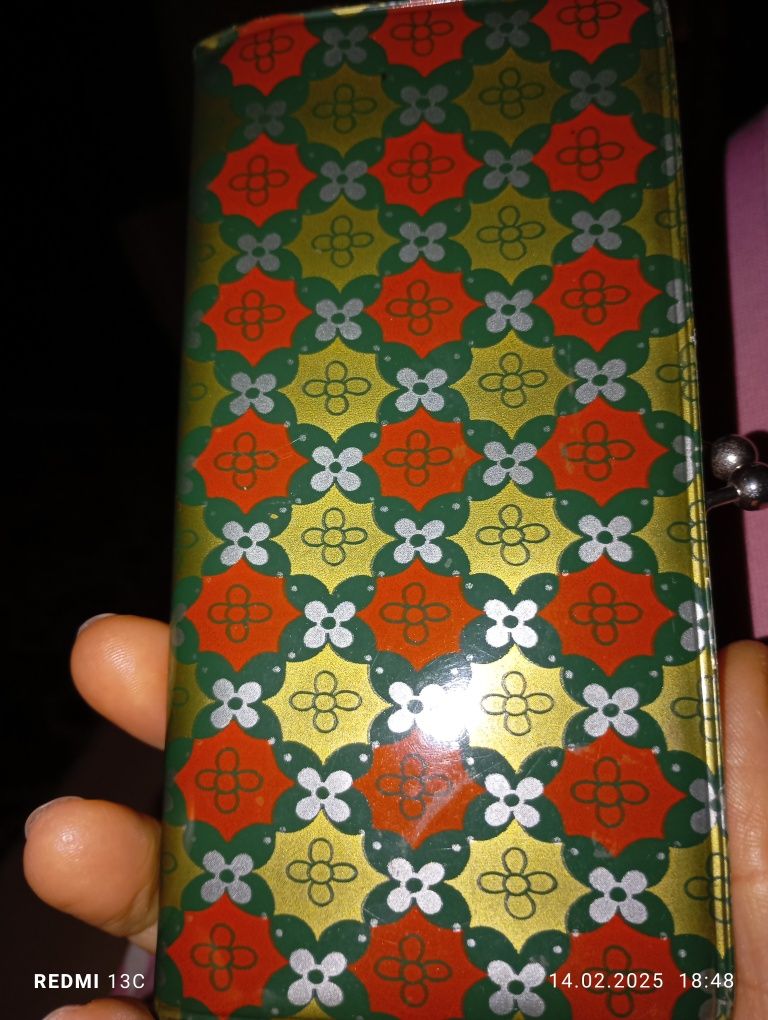 Portmoneu retro cu oglindă