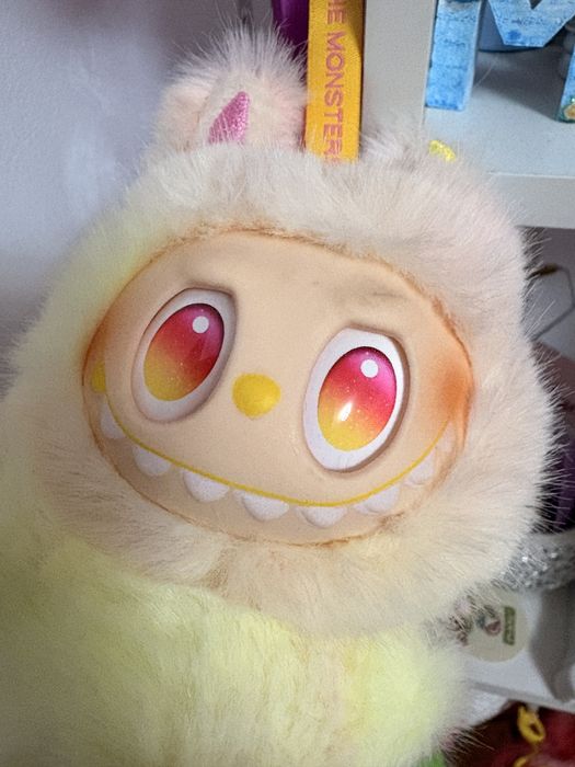 Labubu simpatic. .