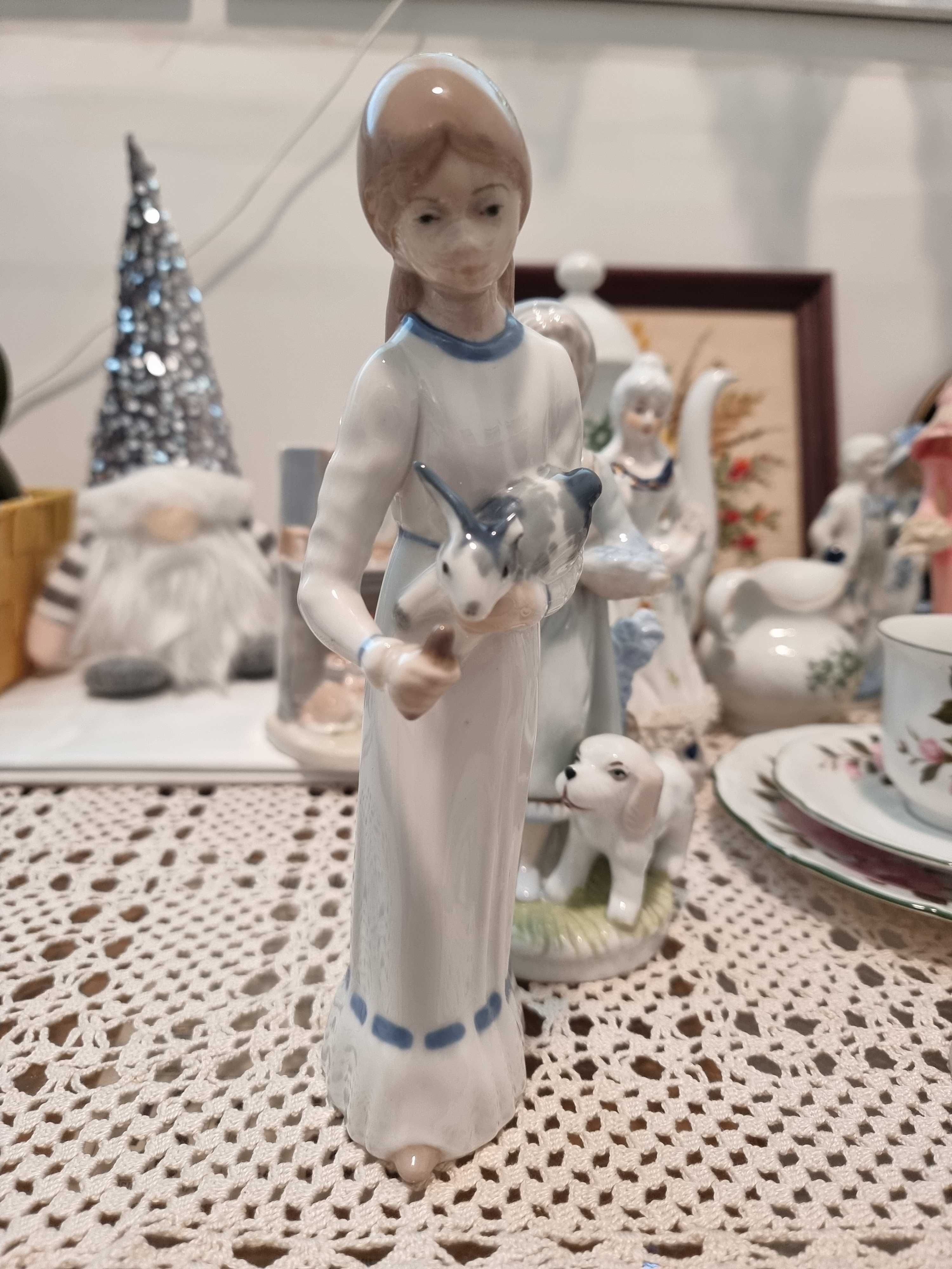 Порцеланови фигурки, дами, статуетки