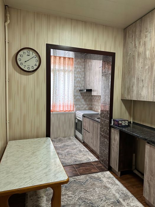 4 xonali kvartira sotiladi 86 kv.m  95 000 usd Kelishiladi