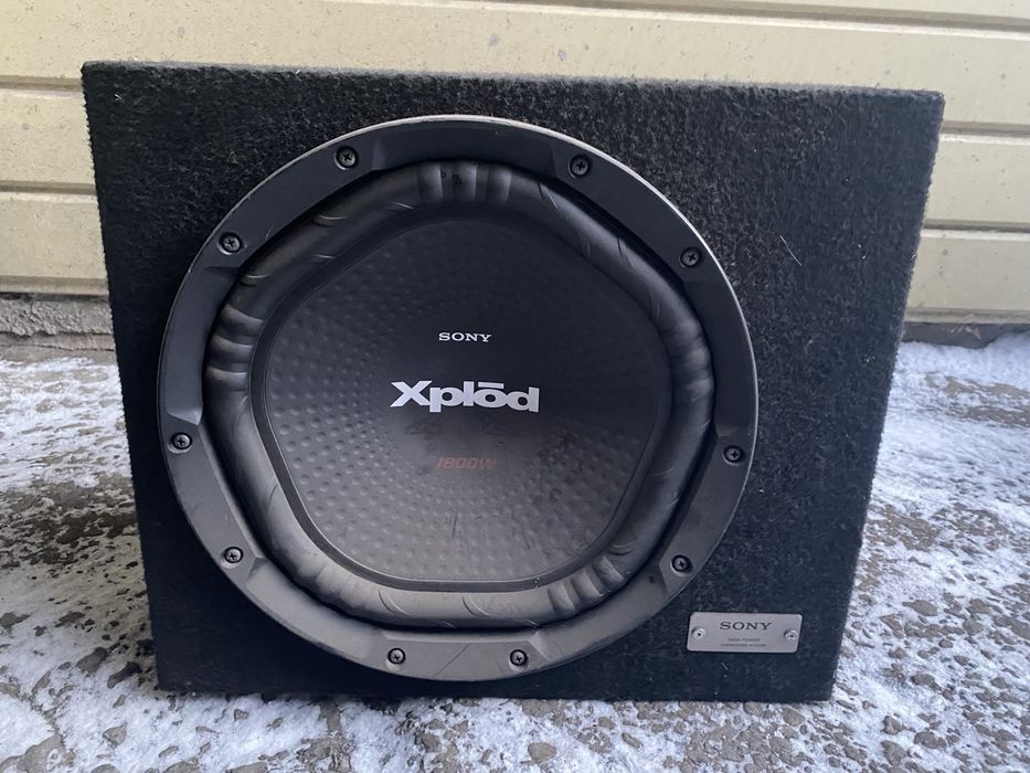 Продам Сабвуфер SONY