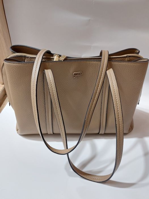 Дамска чанта с три отделения