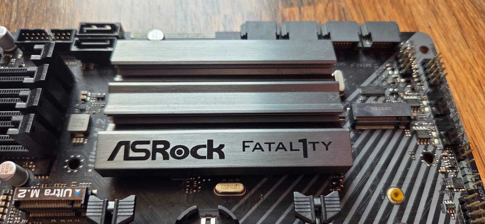 Неработещо Дъно: AsRock Fatal1ty B450 Gaming K4