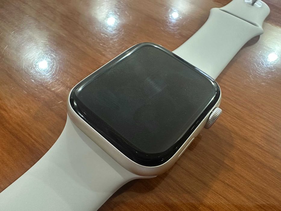 Apple Watch SE2 (2024), GPS + Cellular, 44mm NOU