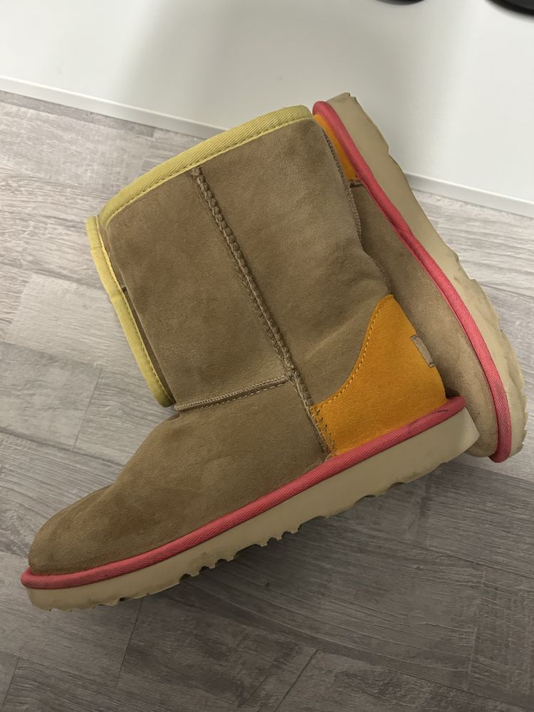 Обувки Karl, UGG боти