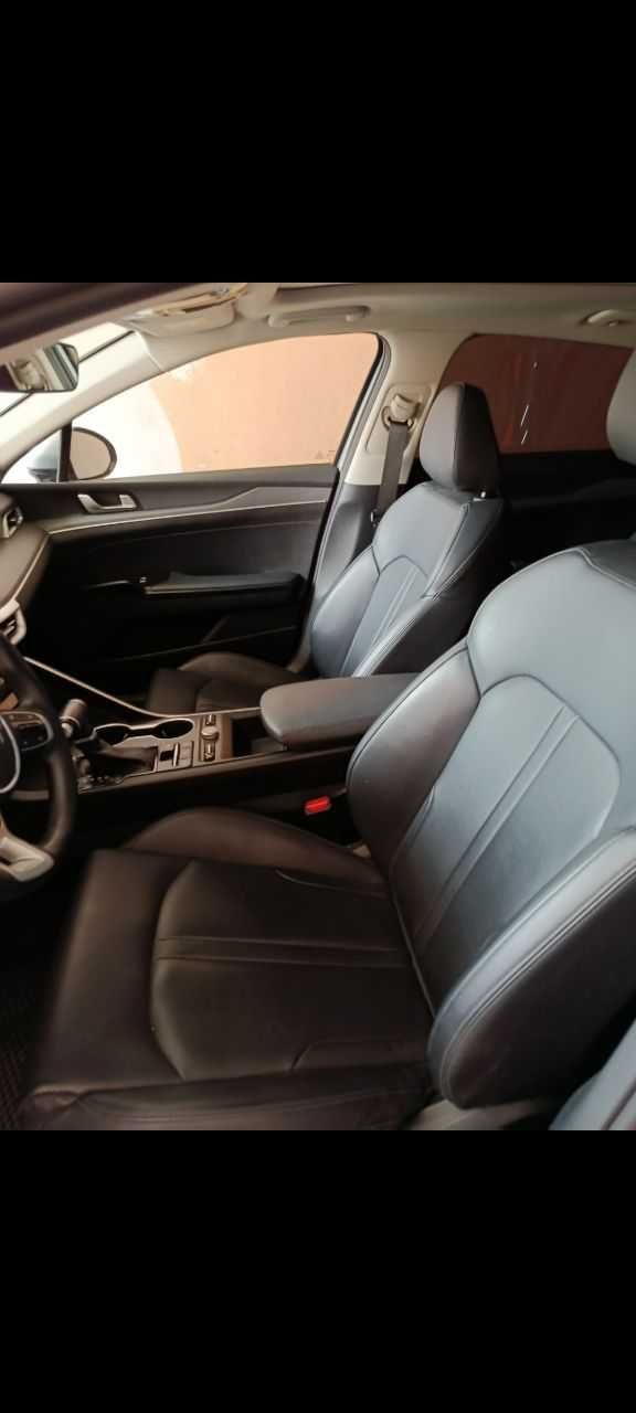 Kia K5 sotiladi 2023