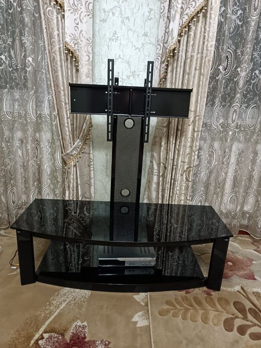 Продам подставку под телевизор
