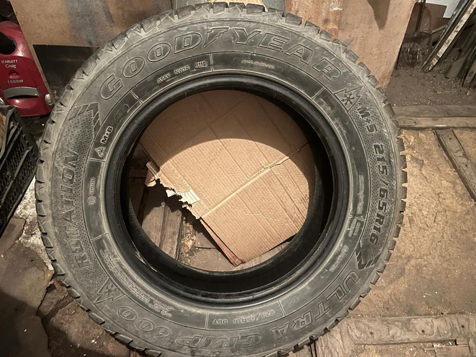 Автошины Goodyear комплект 4 штуки