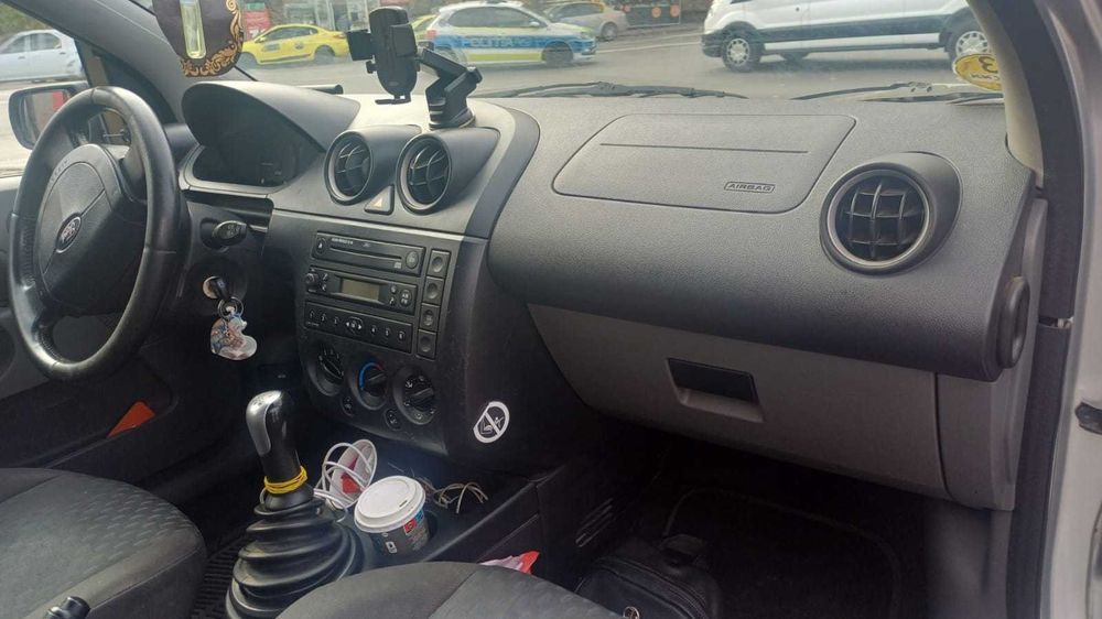 Urgent vand ford fiesta