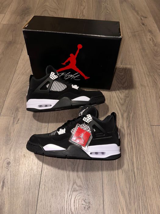 Jordan 4