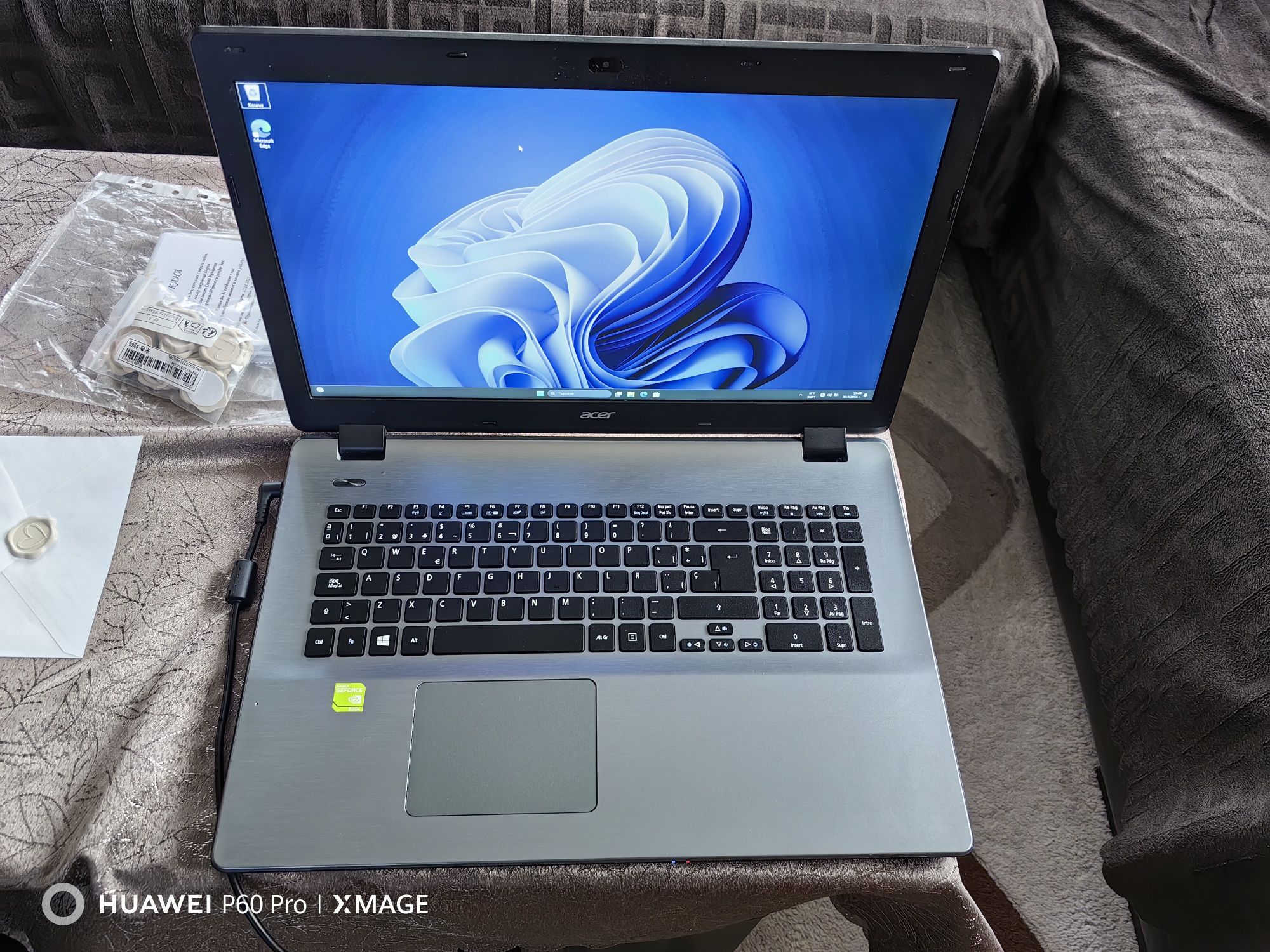 Лаптоп ACER Aspire 17,3 инча Intel i5 Ram 8GB HDD 1TB FULL HD 1920x108