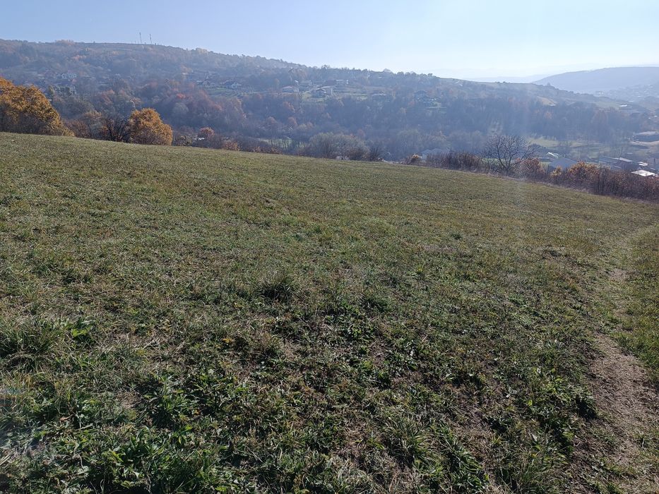 Vând teren in Popești deal extravilan parcele, la limită cu intravilan