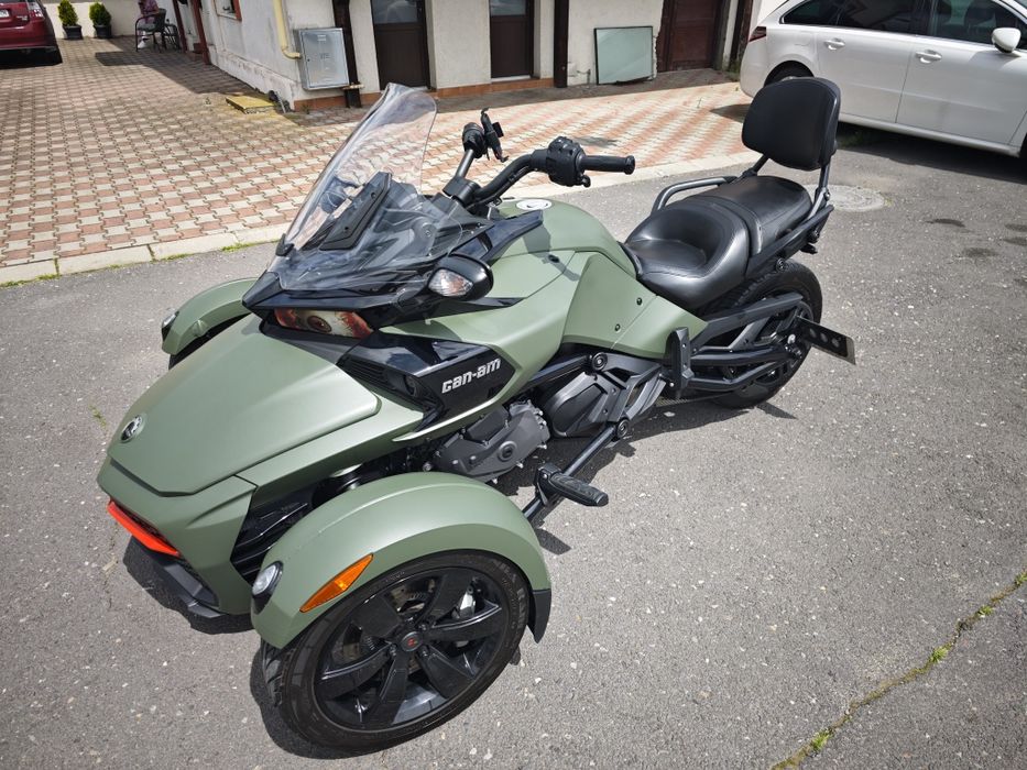 Can Am Spyder F3