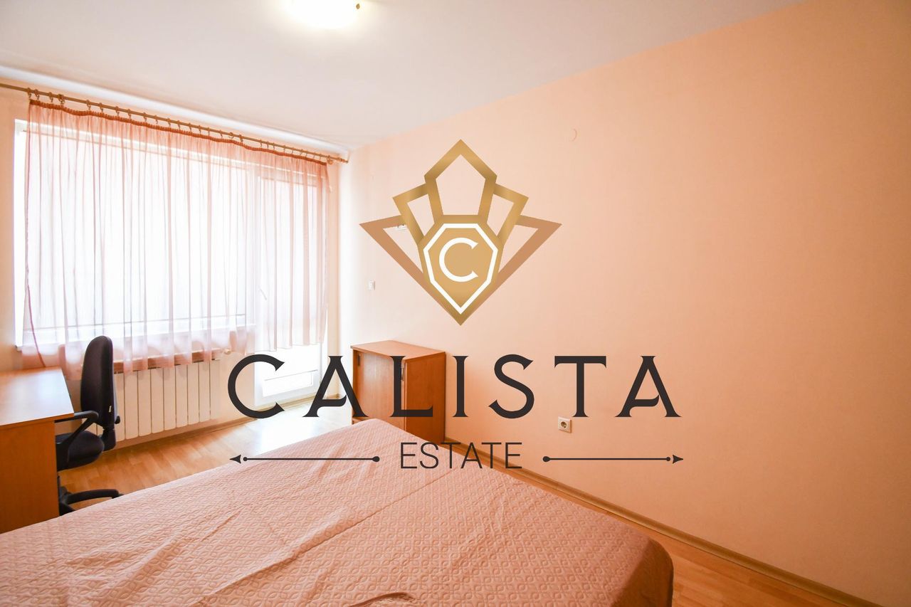 Дава се под наем Двустаен апартамент в София, Изток - 70 кв.м за 640 € - Снимка #2