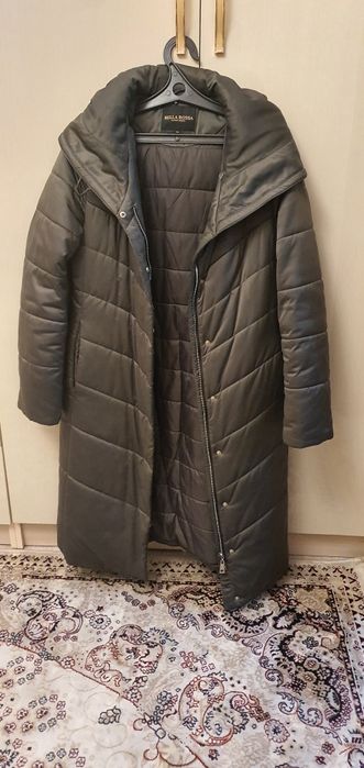 Цвета хаки пальто,  на замке, с капюшоном,  непропокаемый