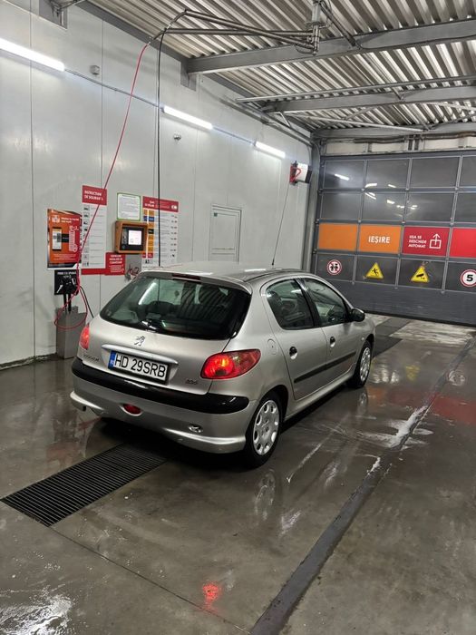 Peugeot 206 , an 2008 , 1.6 benzina