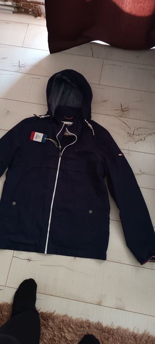 Geaca tommy marimea xl