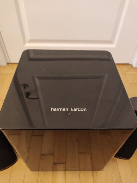 Sistem 5.1 Harman Kardon HKTS 16 cu amplificator AVR 151S cu HDMI ARC.